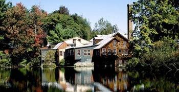 Small building in part of settlement in New Hampshire